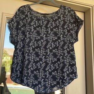 Banana Republic Floral Short Sleeved Blouse